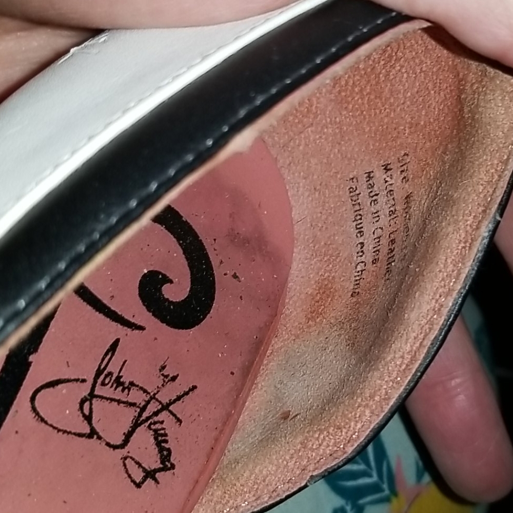 John Fluevog Heels - Picture 6 of 9